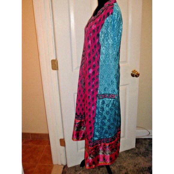 Indian Style Maxi Dress or Nightgown Multicolored Flowers, Embroidery S/M - Picture 2 of 9